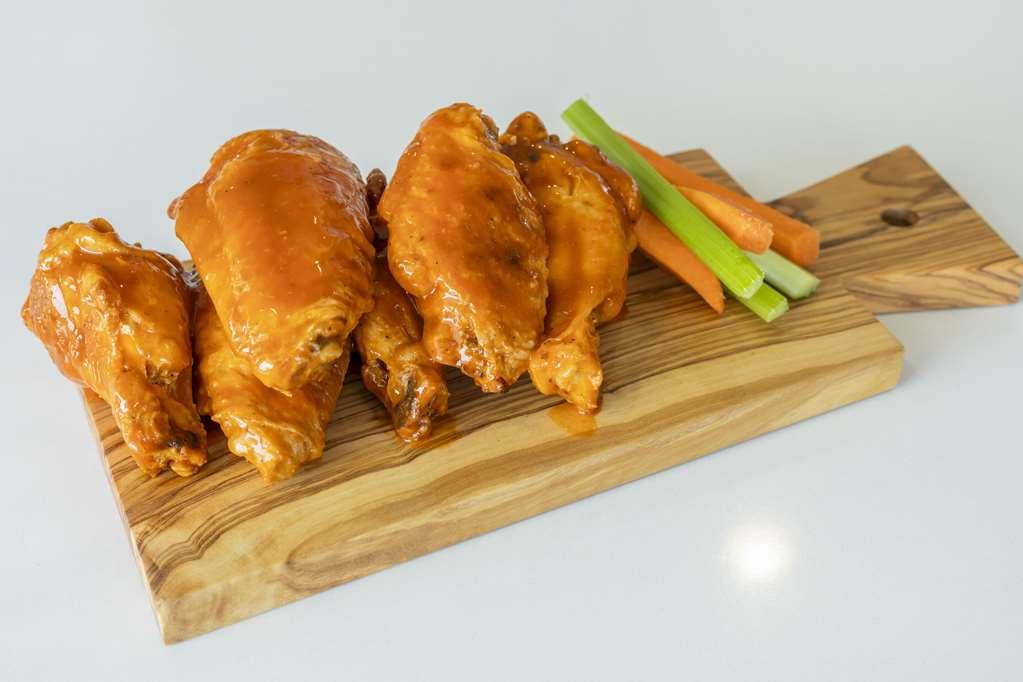 Comfort Inn & Suites Newark Liberty International Airport Restaurant photo